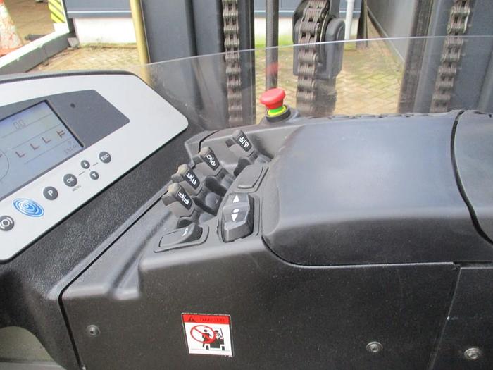 Used 2015 STILL FM X17