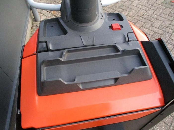 Refurbished 2018 TOYOTA LPE 200 - 2309