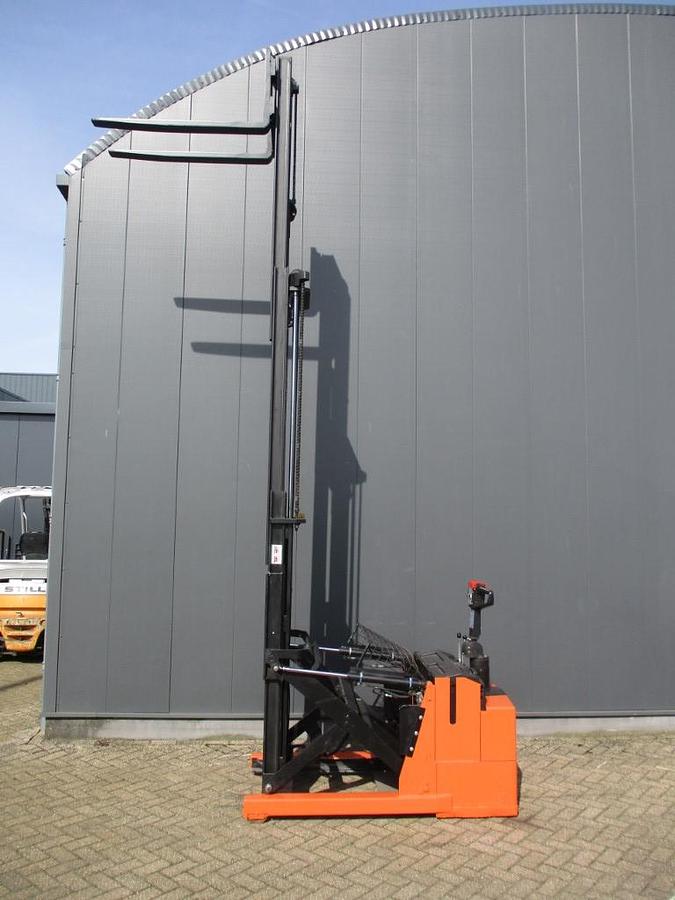 Refurbished 2011 BT TOYOTA RWE120 - 3198