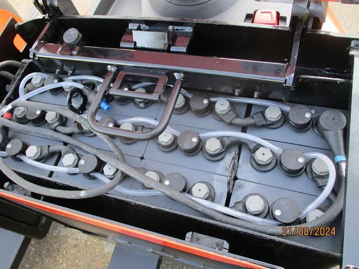 Refurbished 2018 TOYOTA LPE 200