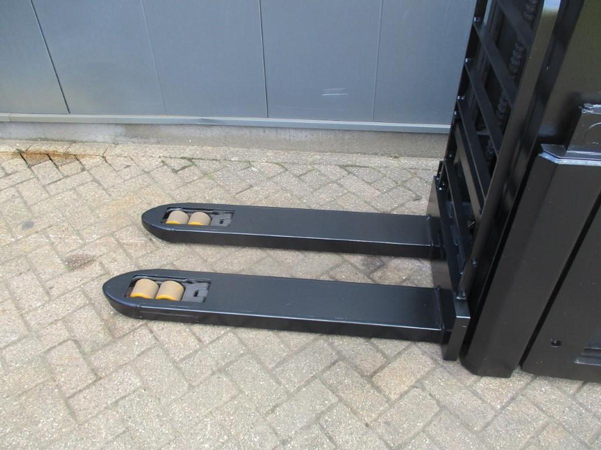 Refurbished 2017 TOYOTA SPE 160L triplex - 2650