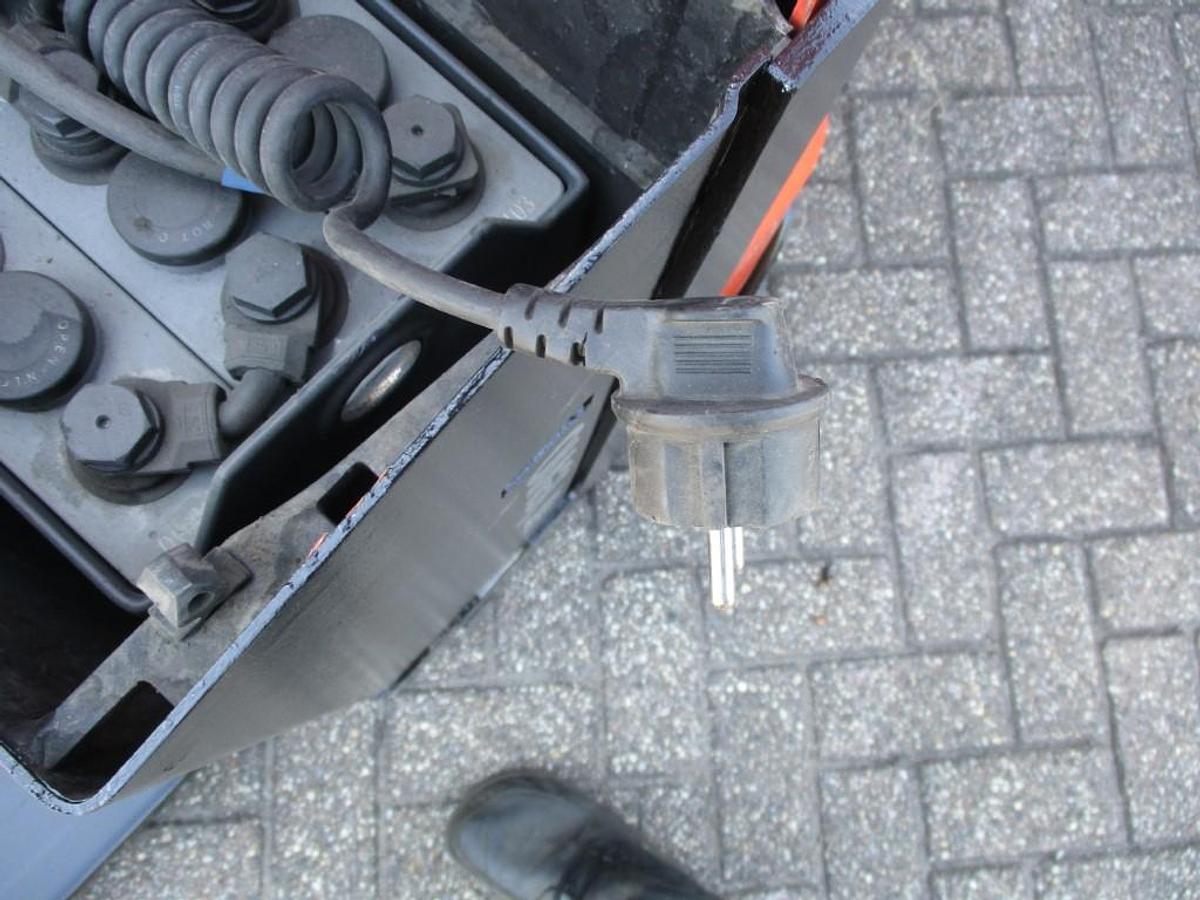 Refurbished 2016 BT TOYOTA LWE160 - 737