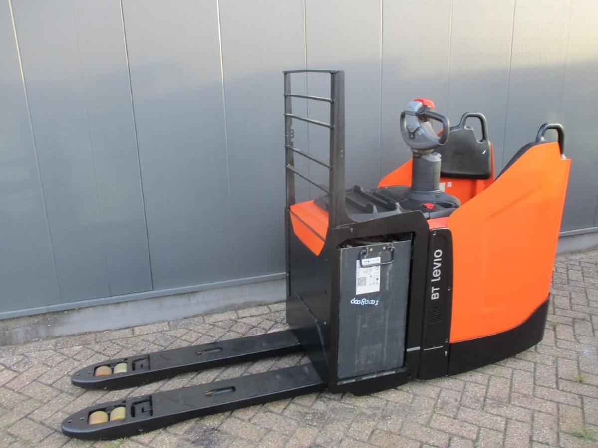 Refurbished 2021 TOYOTA LPE250 - 2127