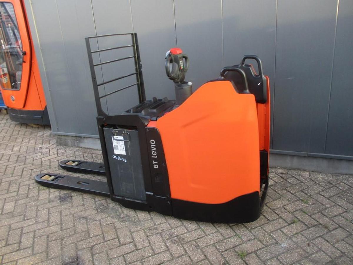 Refurbished 2021 TOYOTA LPE250 - 2127
