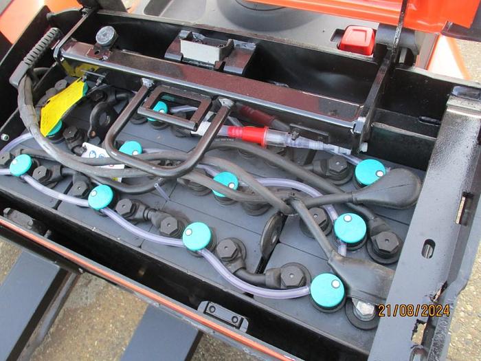 Refurbished 2018 TOYOTA LPE 200 - 2480