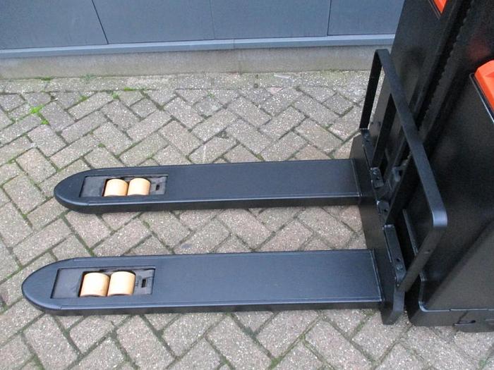 Refurbished 2013 BT SWE 080L - 189