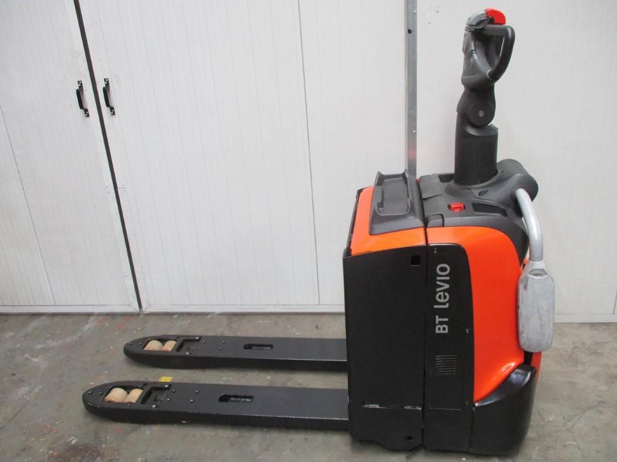 Refurbished 2016 TOYOTA BT LPE200 - 2247