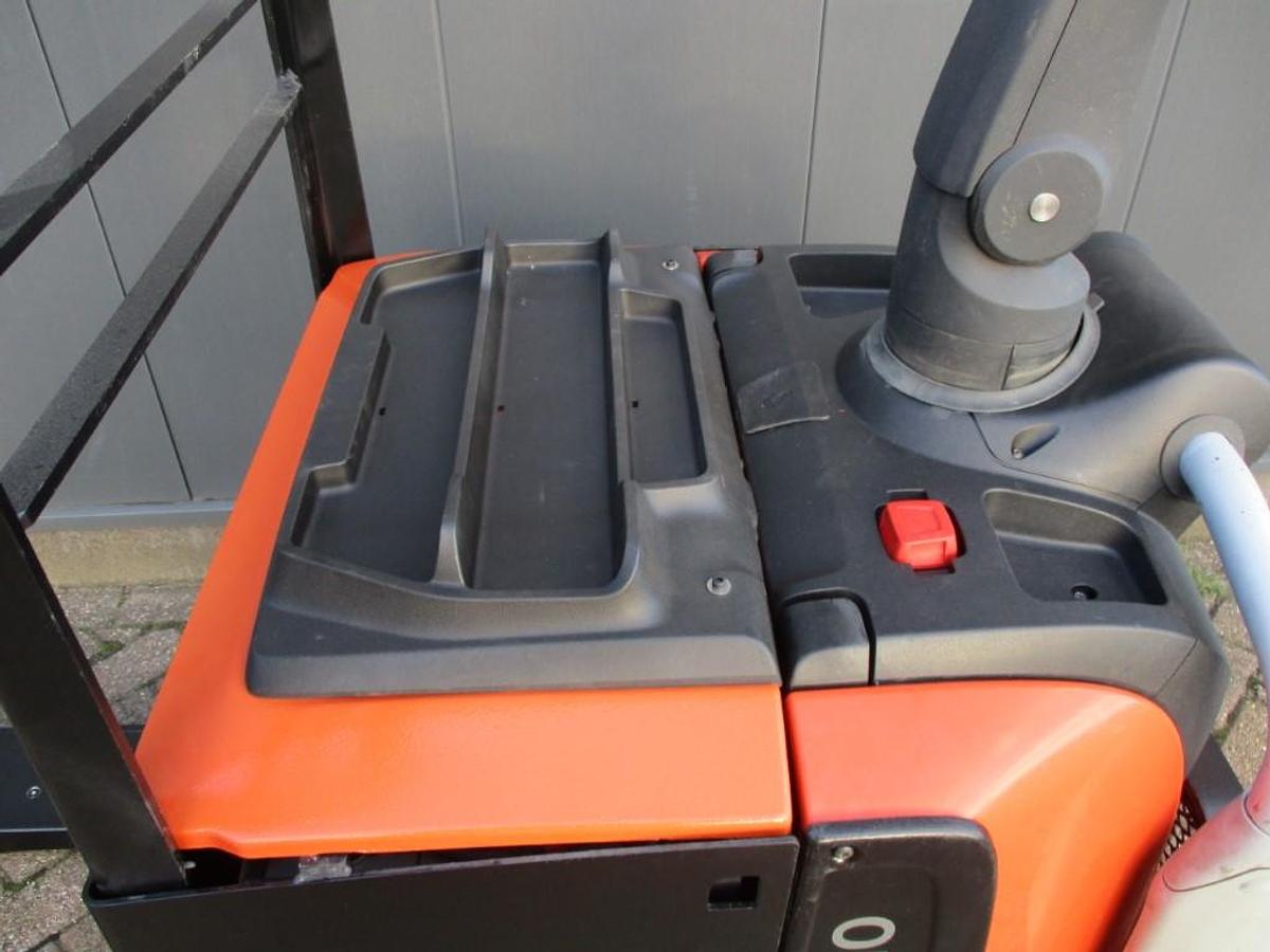 Refurbished 2018 TOYOTA LPE250