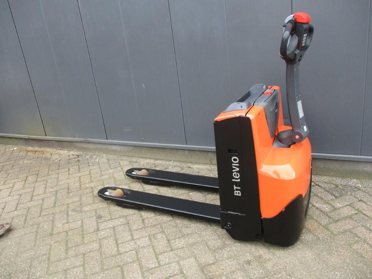 Refurbished 2022 TOYOTA LWE160 - 733