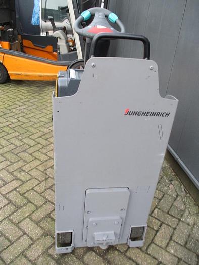 Refurbished 2019 Jungheinrich EZS 130
