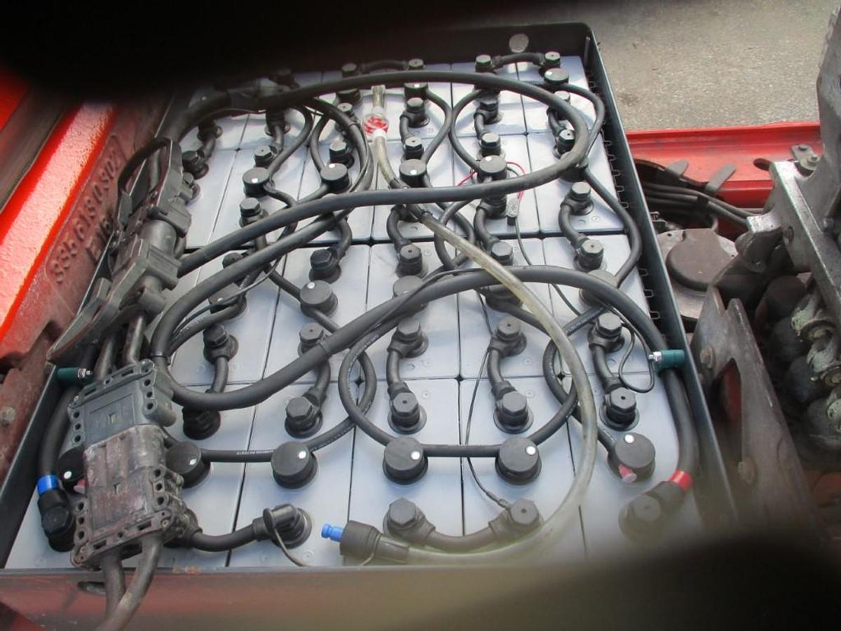 Refurbished 1997 Linde E 16C