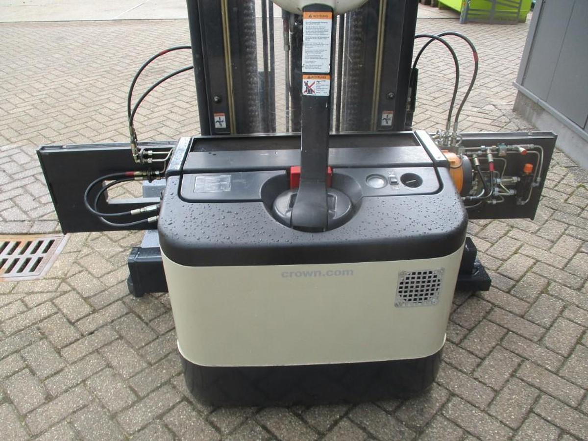 Refurbished 2007 Crown WS2300 18TT 4W