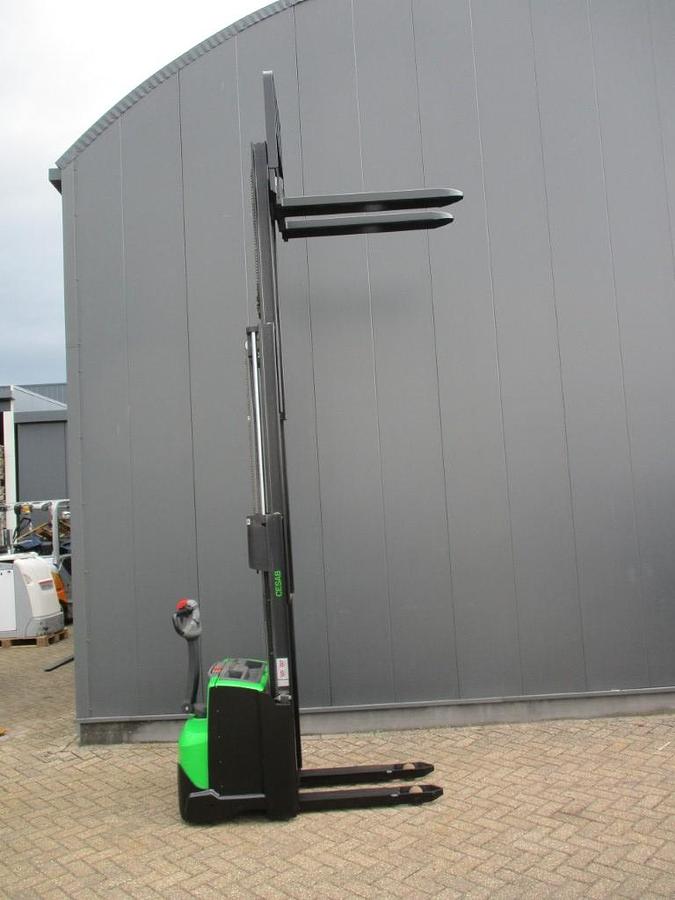 Refurbished 2017 CESAB S212 - 264