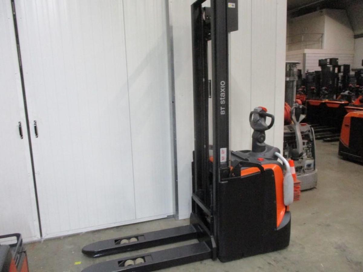 Refurbished 2021 TOYOTA SPE120 - 52