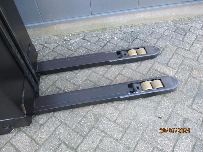 Refurbished 2011 BT SWE 080L - 1277