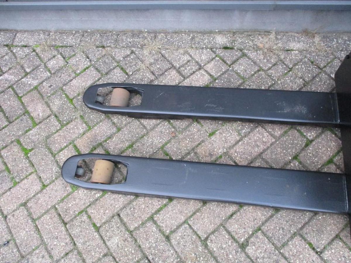 Refurbished 2021 TOYOTA LWE140 - 651