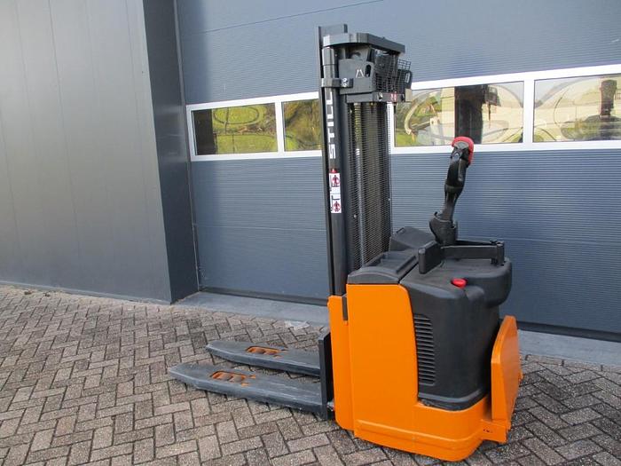 Used 2015 STILL EGV-S20