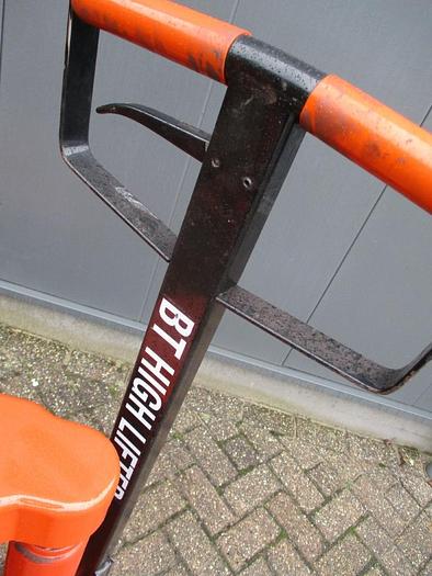 Refurbished 2002 BT HL 1000