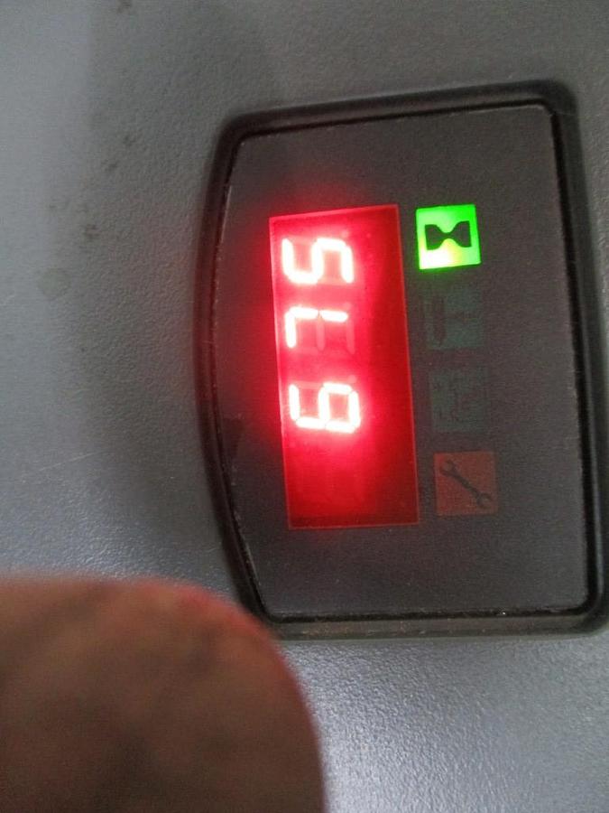 Refurbished 2015 TOYOTA BT LPE200 - 675
