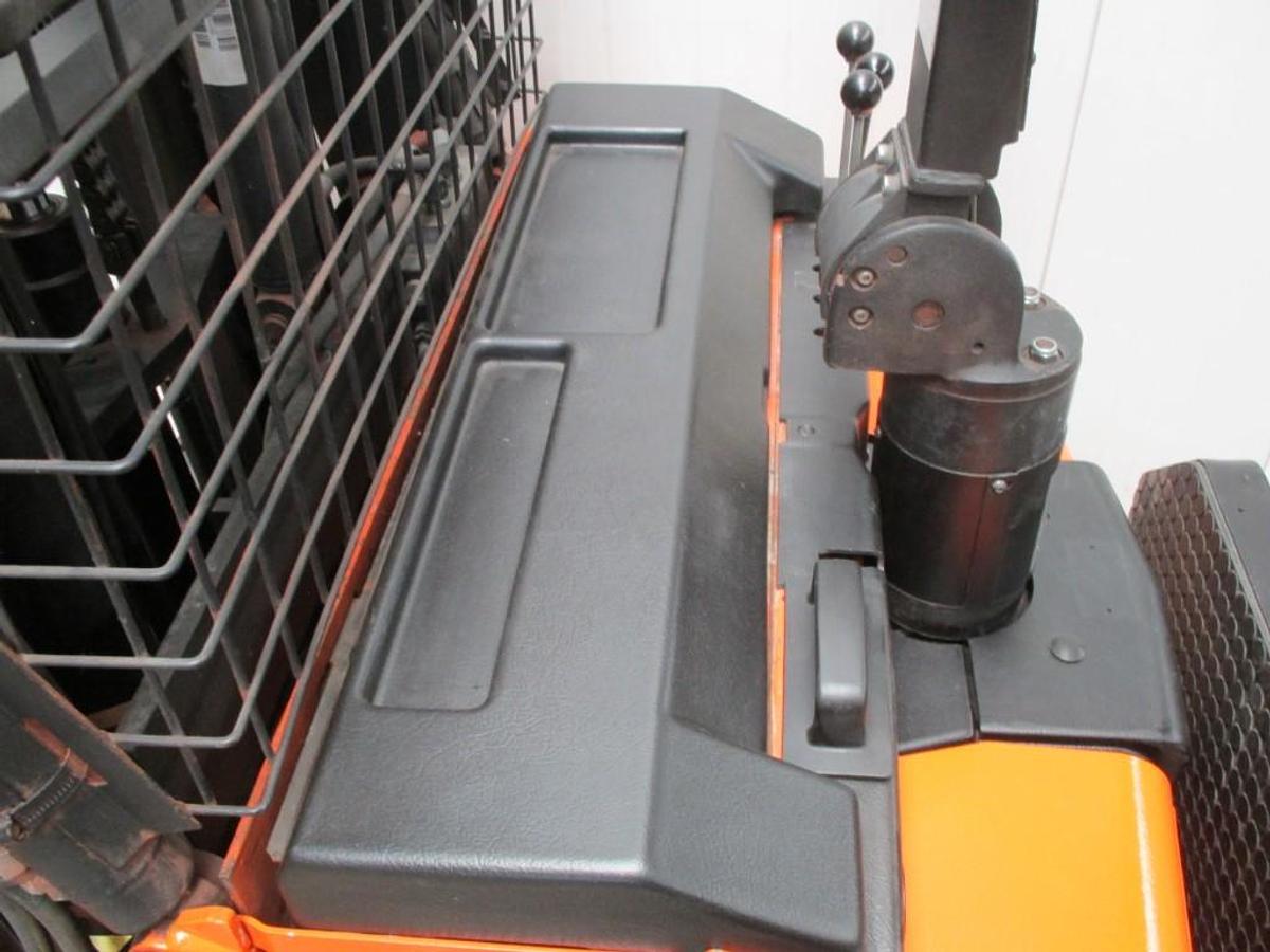 Refurbished 2013 BT TOYOTA RWE120 triplex - 1064