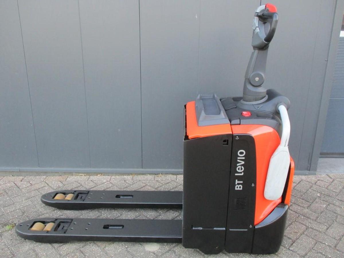Refurbished 2015 BT LPE200 - 1972