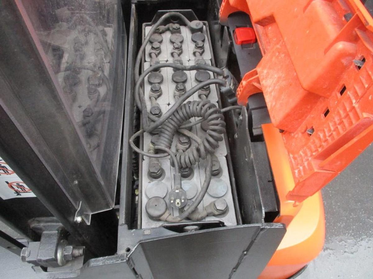 Refurbished 2012 TOYOTA BT SWE120 - 842
