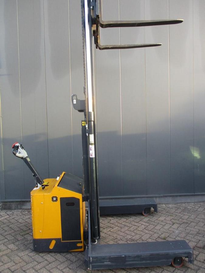 Refurbished 2012 FAC 4V-XT3020
