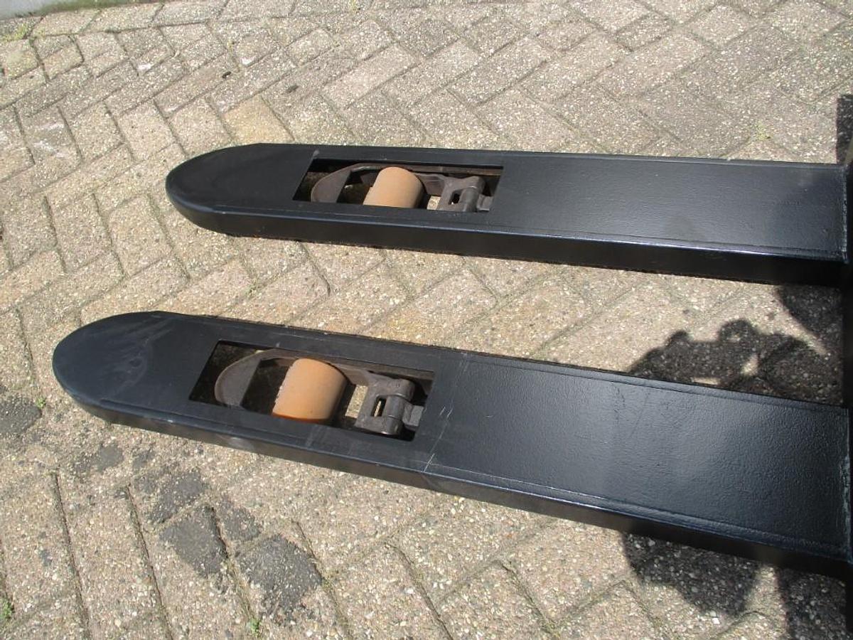 Refurbished 2017 BT SWE 120L - 1664