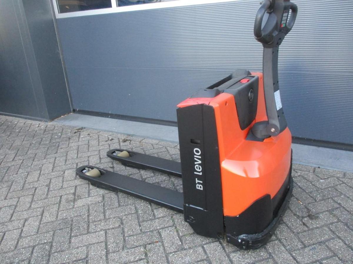 Refurbished 2019 TOYOTA LWE140 - 810