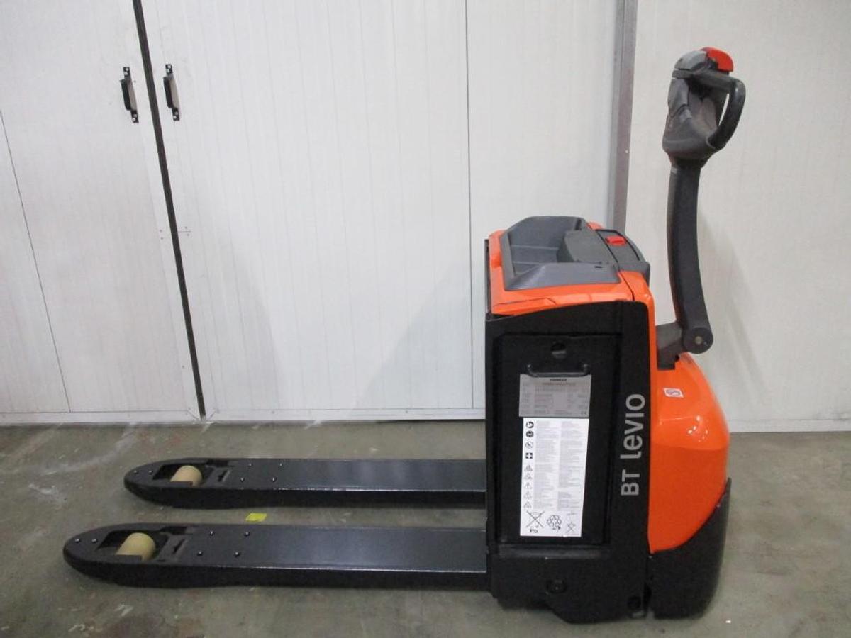 Refurbished 2021 TOYOTA LWE200 - 578