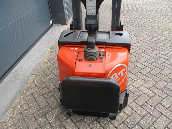 Überholt 2008 BT SWE120L - 2288