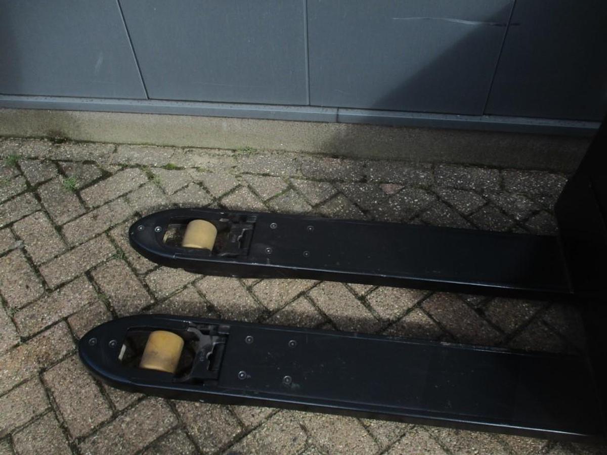 Refurbished 2016 BT LWE 180 - 1202