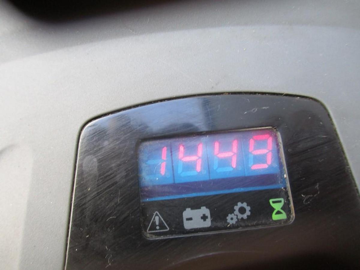 Refurbished 2018 TOYOTA SWE 200D - 1448