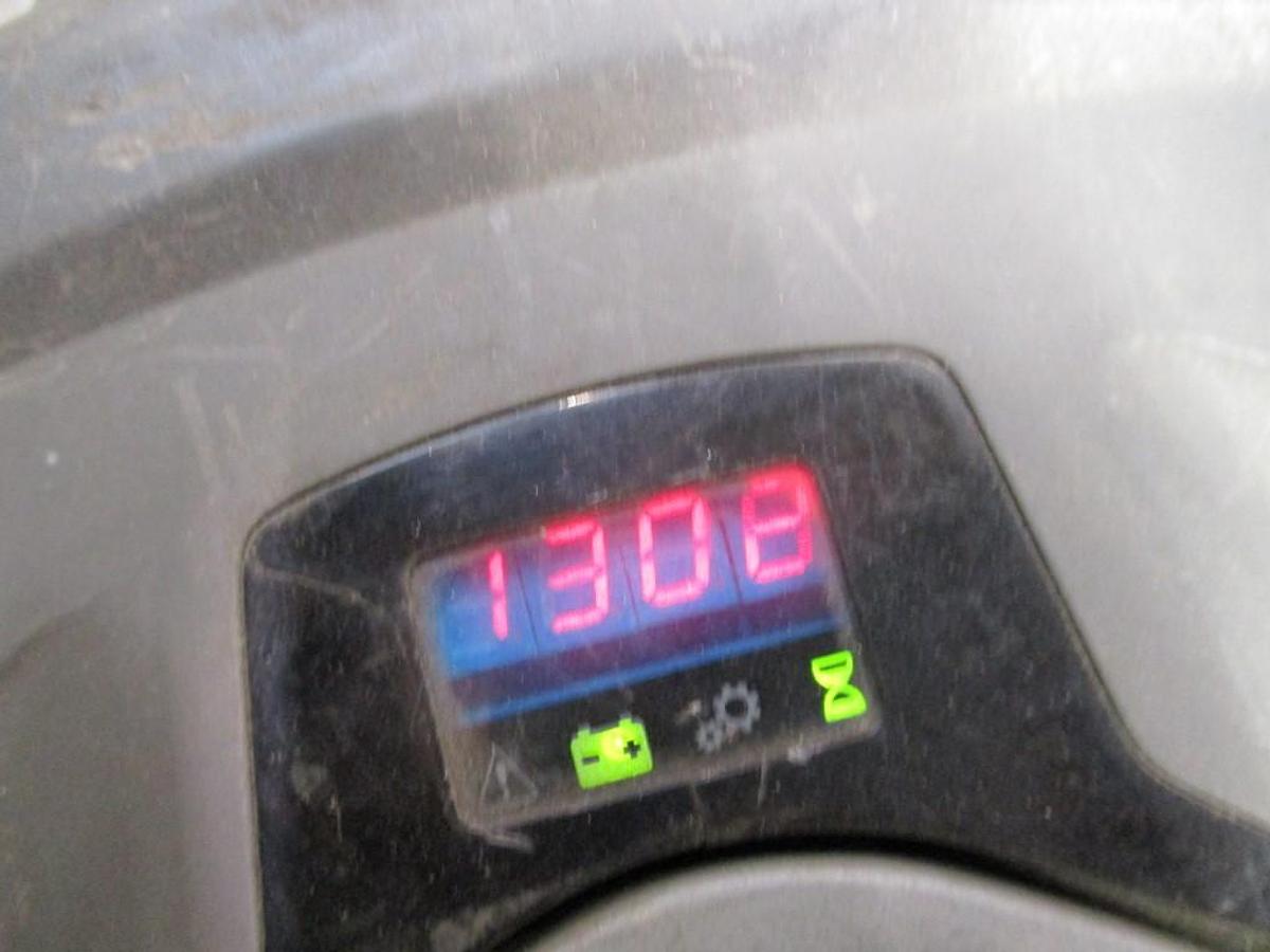 Refurbished 2017 TOYOTA SWE 080L - 1302