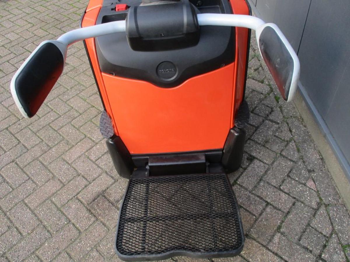 Refurbished 2018 TOYOTA LPE250 - 2464