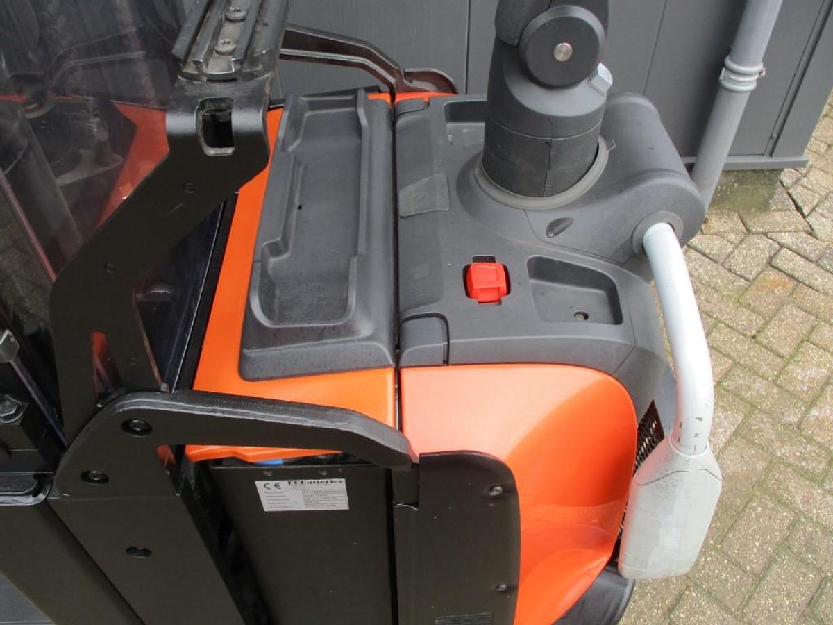 Refurbished 2019 TOYOTA SWE140L triplex - 2161