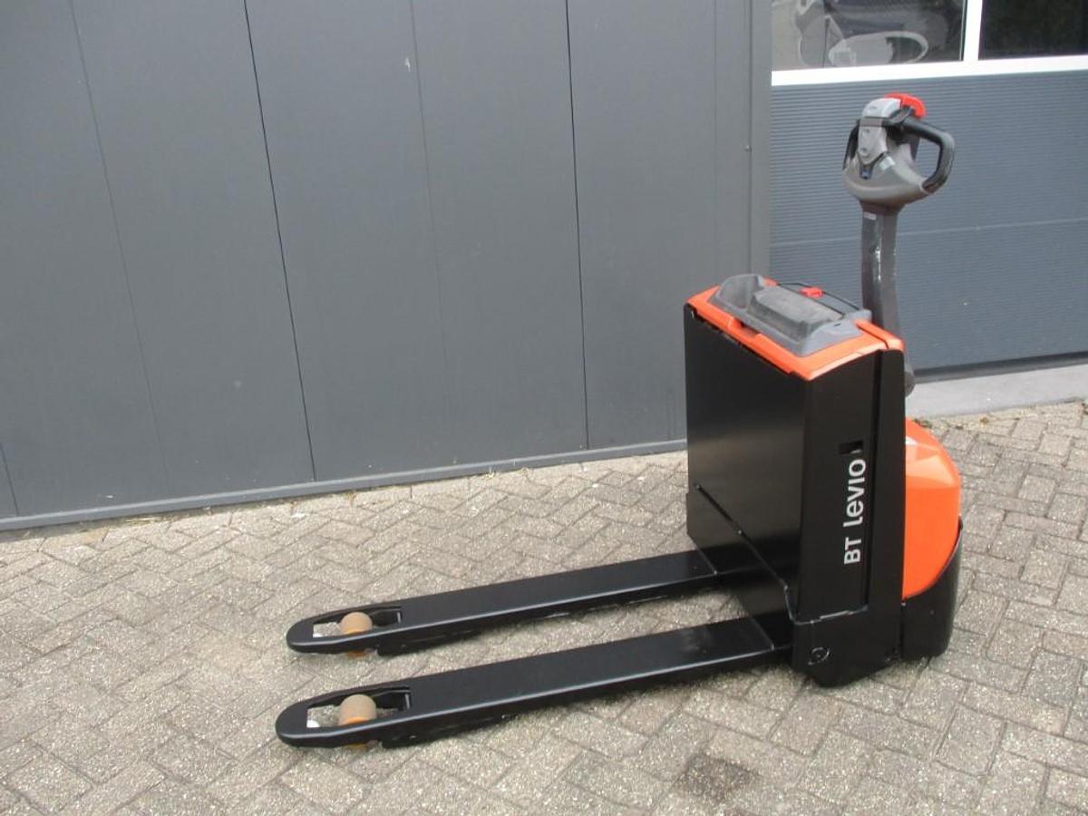 Refurbished 2020 TOYOTA LWE140 - 352
