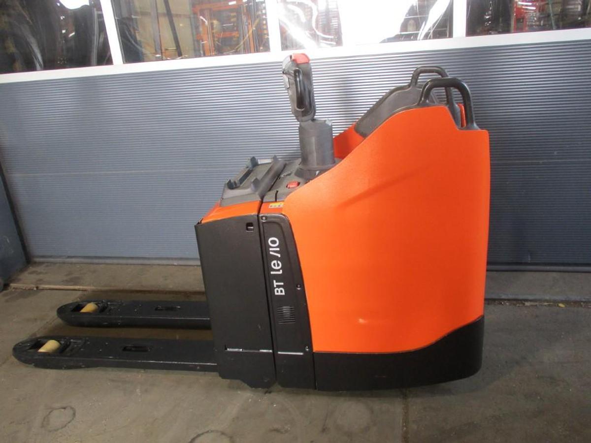 Refurbished 2020 TOYOTA LPE200 - 2447