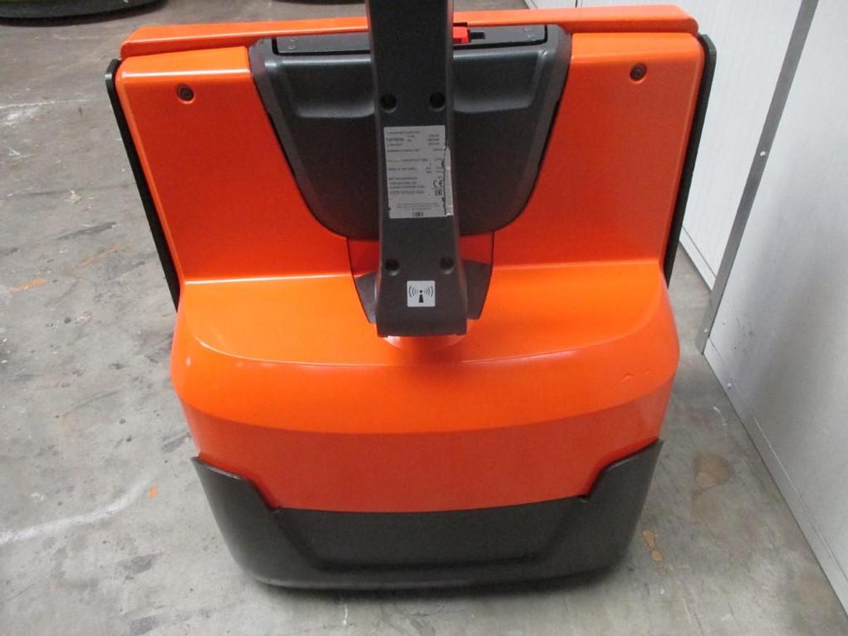 Refurbished 2019 TOYOTA BT LWE140 - 662