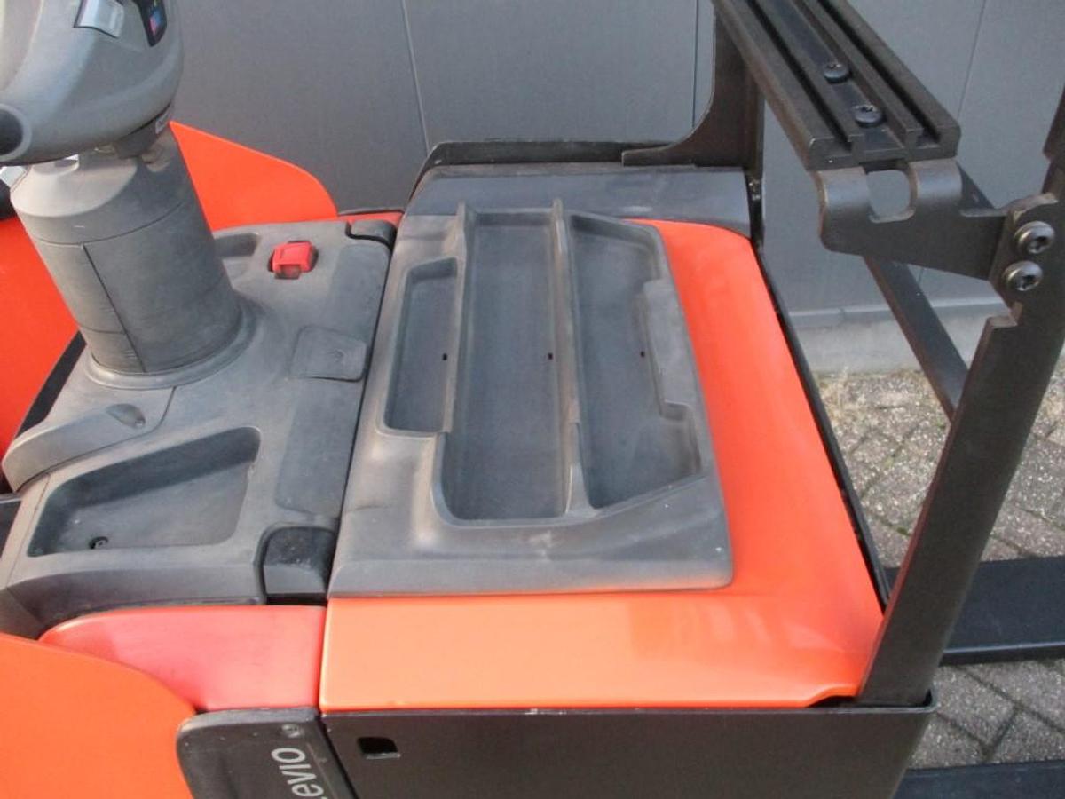 Refurbished 2018 TOYOTA LPE200 - 1778