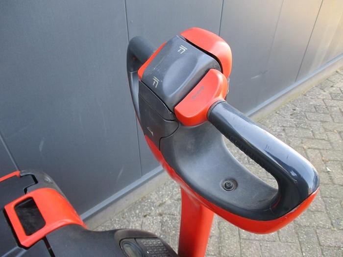 Gerenoveerd 2009 Linde T16 - 1074