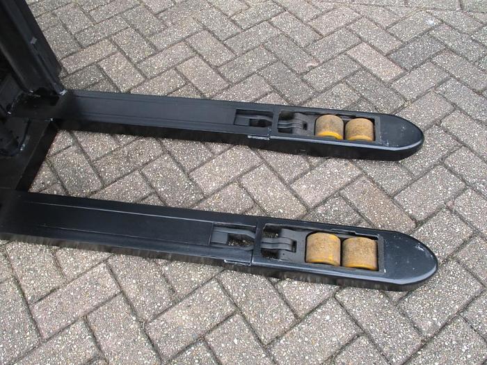 Überholt 2008 BT SWE120L - 2288