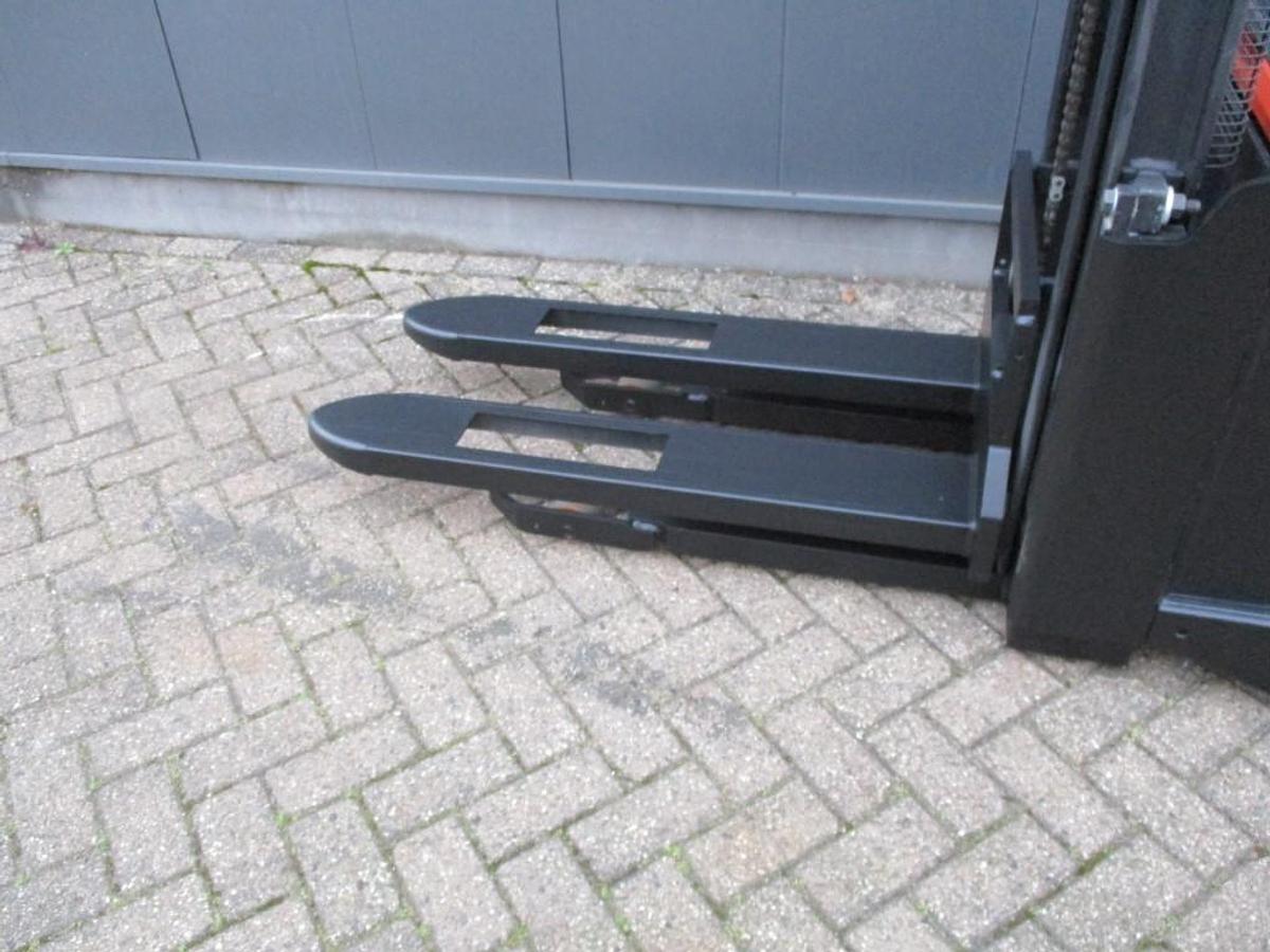 Refurbished 2019 TOYOTA SWE100 - 18