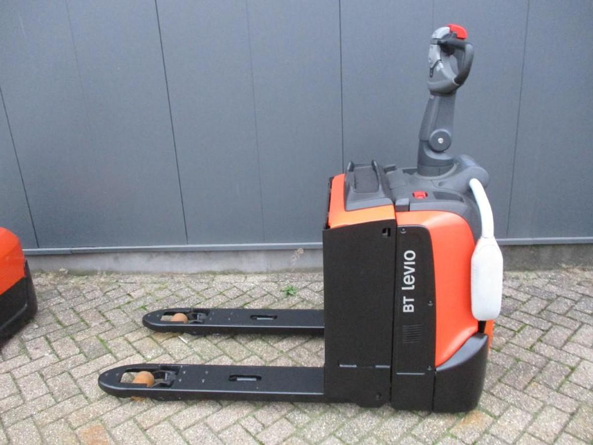 Refurbished 2020 TOYOTA LPE200 - 1552