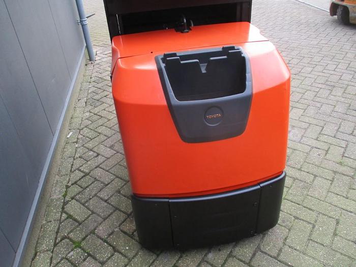 Refurbished 2017 TOYOTA OSE 100W - 1702