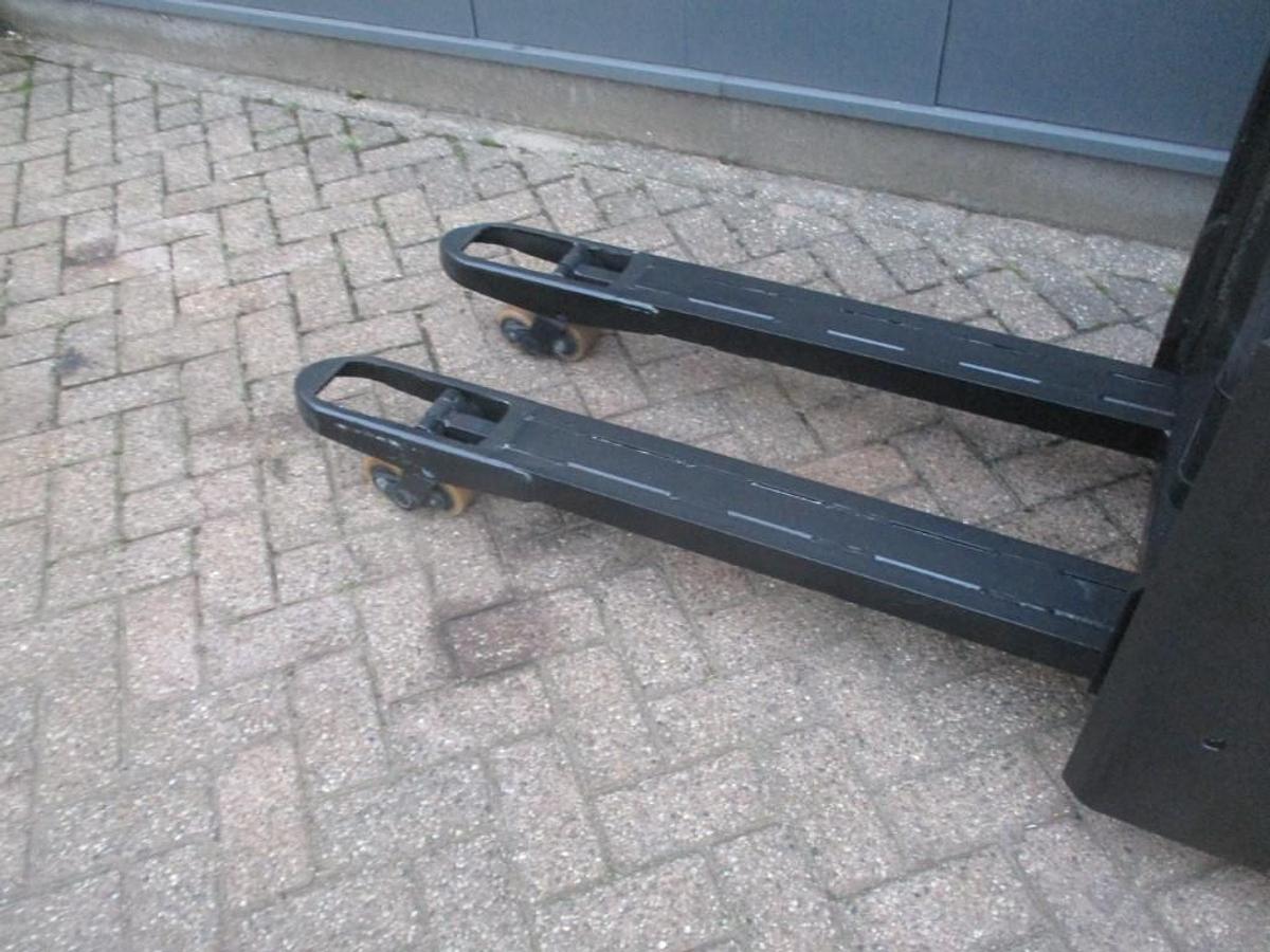 Refurbished 2014 BT SWE 200D - 2161