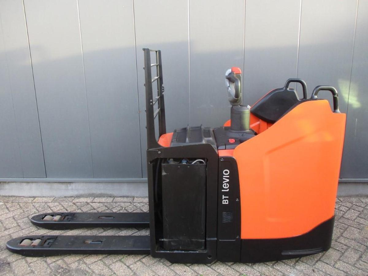 Refurbished 2021 TOYOTA LPE250 - 2018