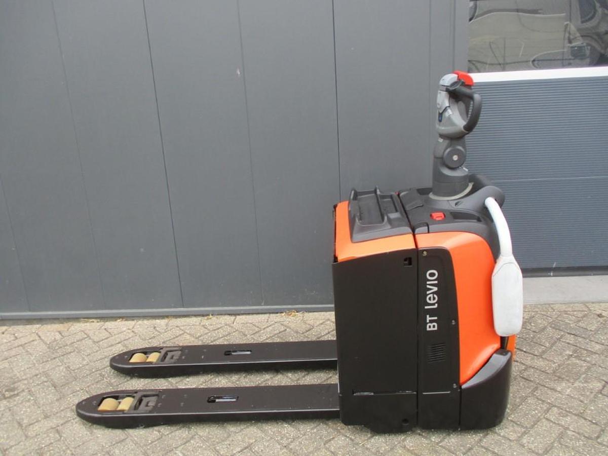 Refurbished 2021 TOYOTA LPE200 - 1983