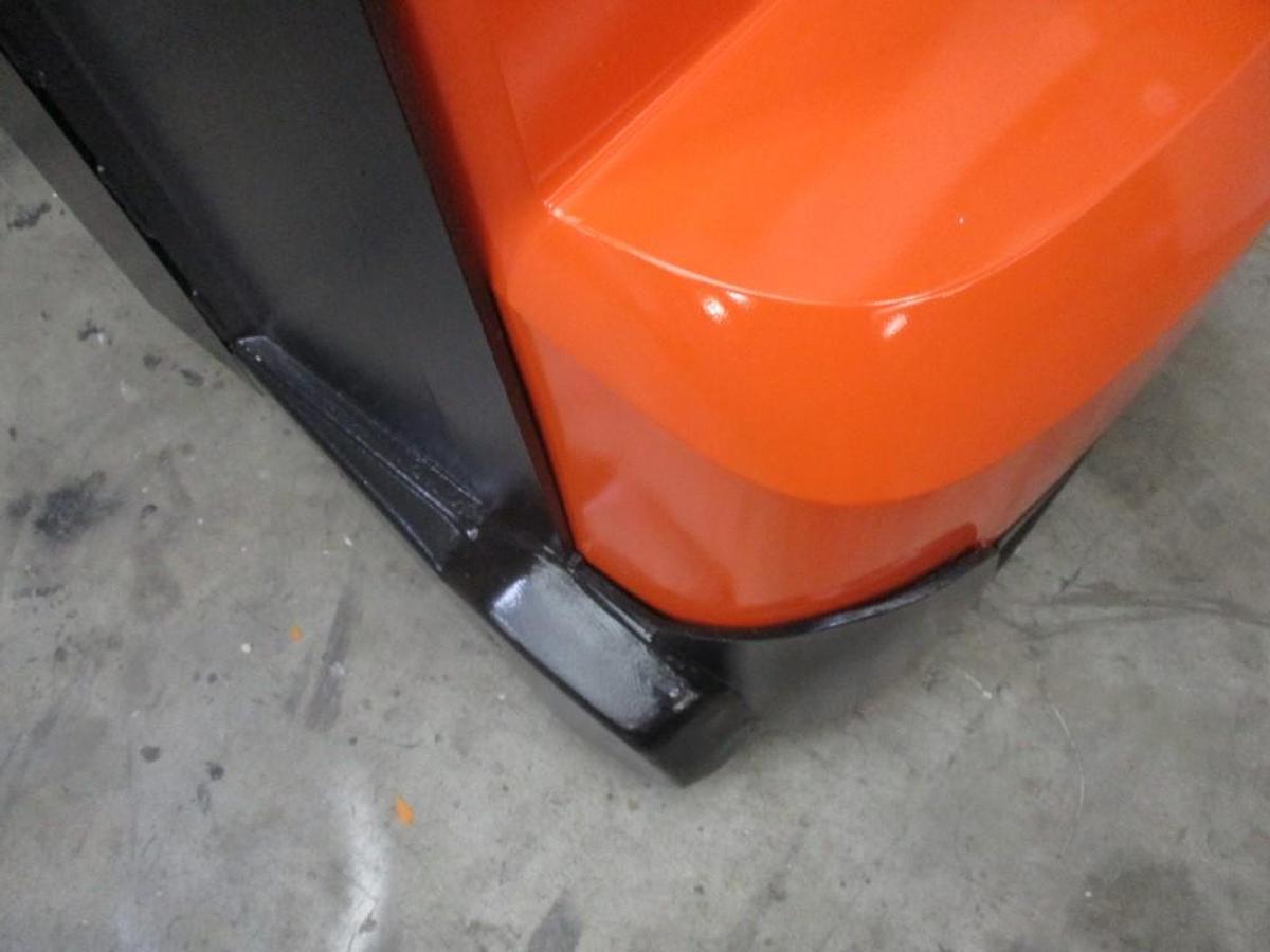 Refurbished 2021 TOYOTA SWE140 triplex - 1560