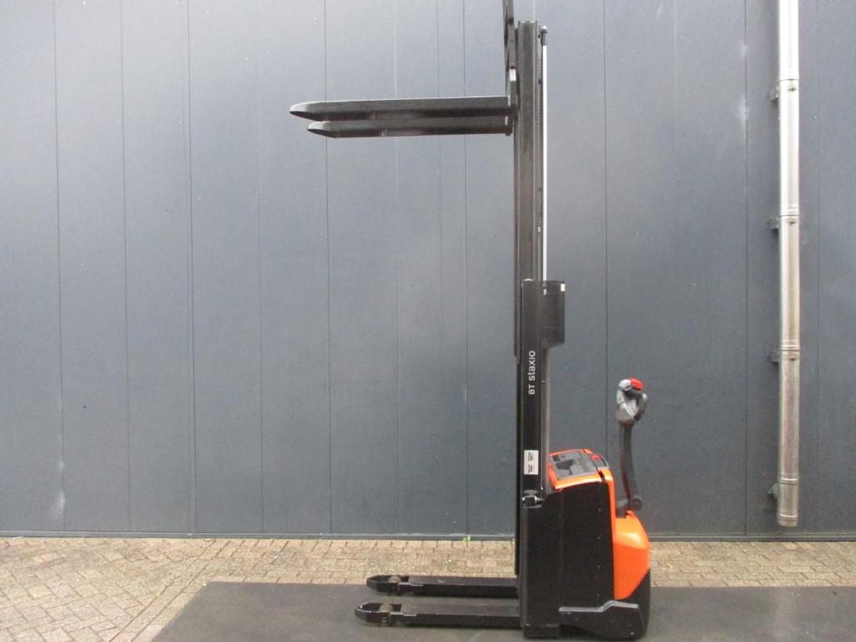 Refurbished 2012 TOYOTA BT SWE120 - 842